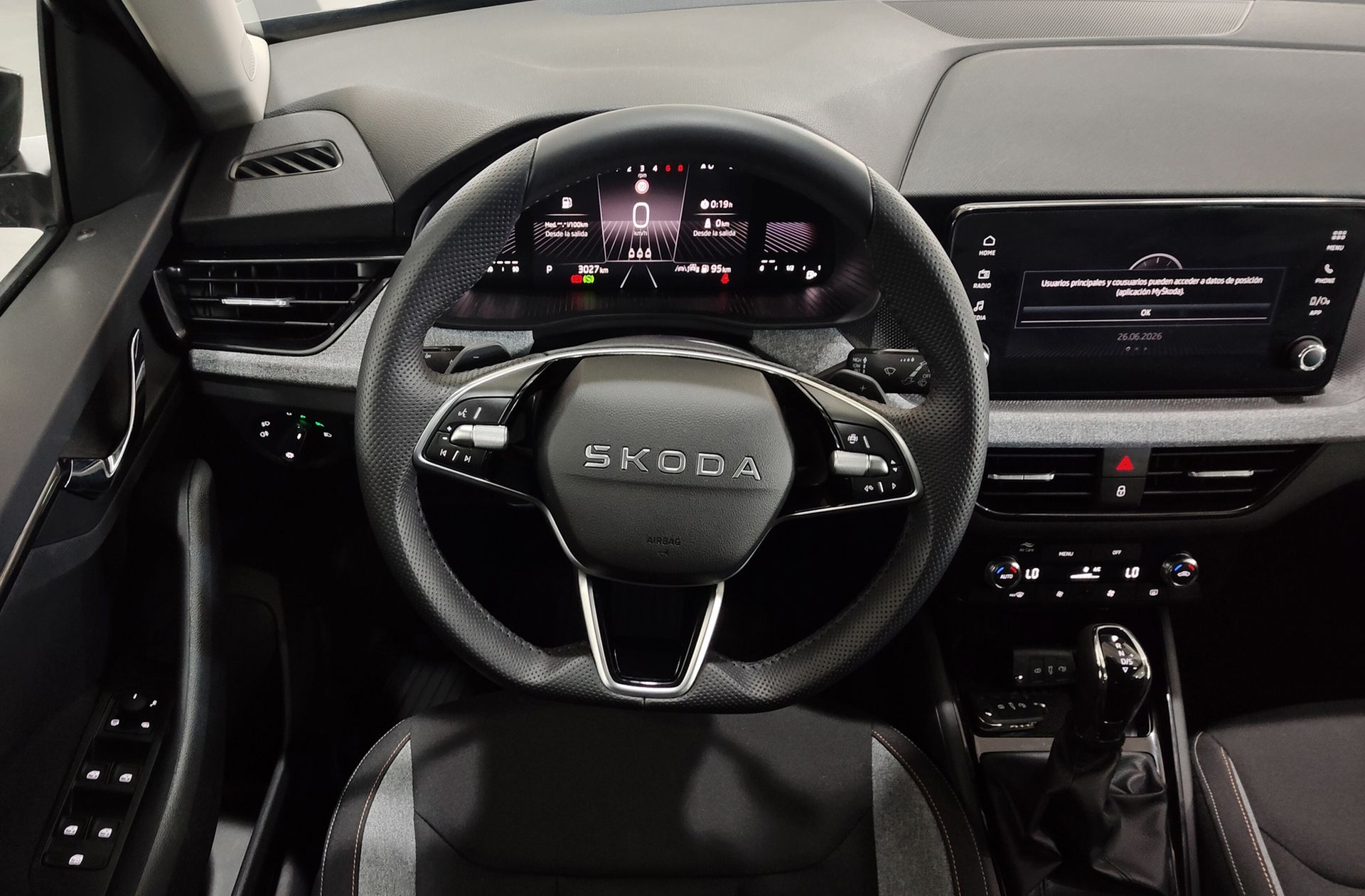 Škoda Kamiq 1.0 TSI Selection DSG - foto 22