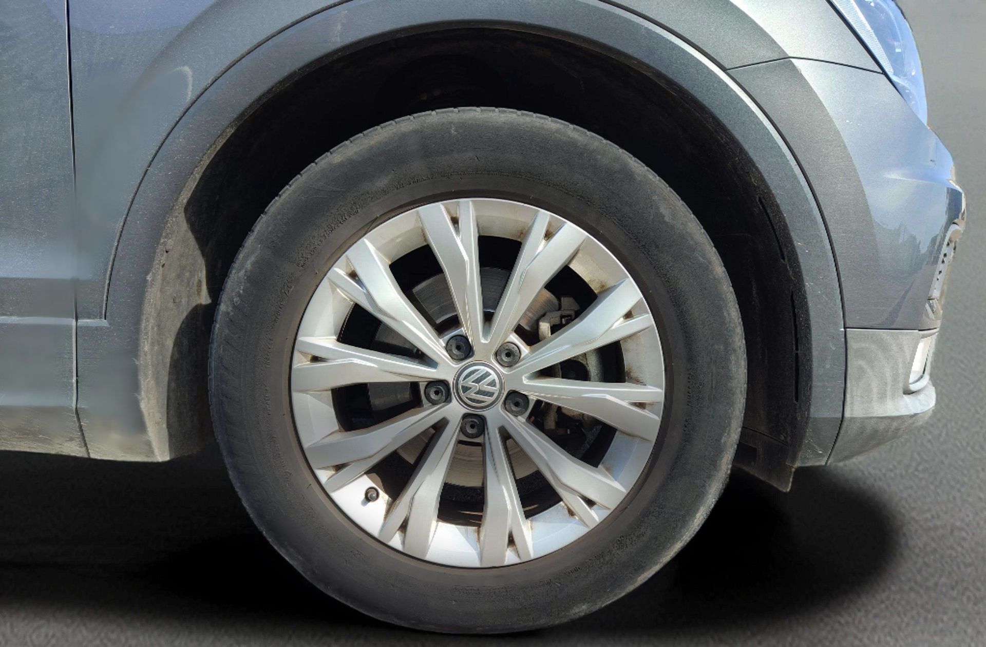 Volkswagen Tiguan Edition 1.4 TSI - foto 30