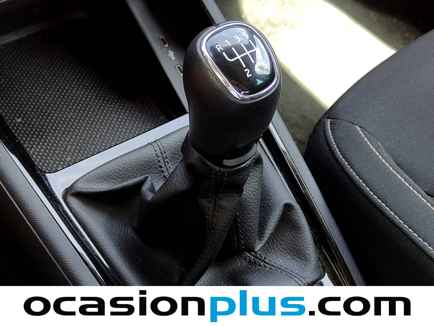 Skoda Kamiq Skoda Kamiq 1.0 TSI Ambition (110 CV) de segunda mano
