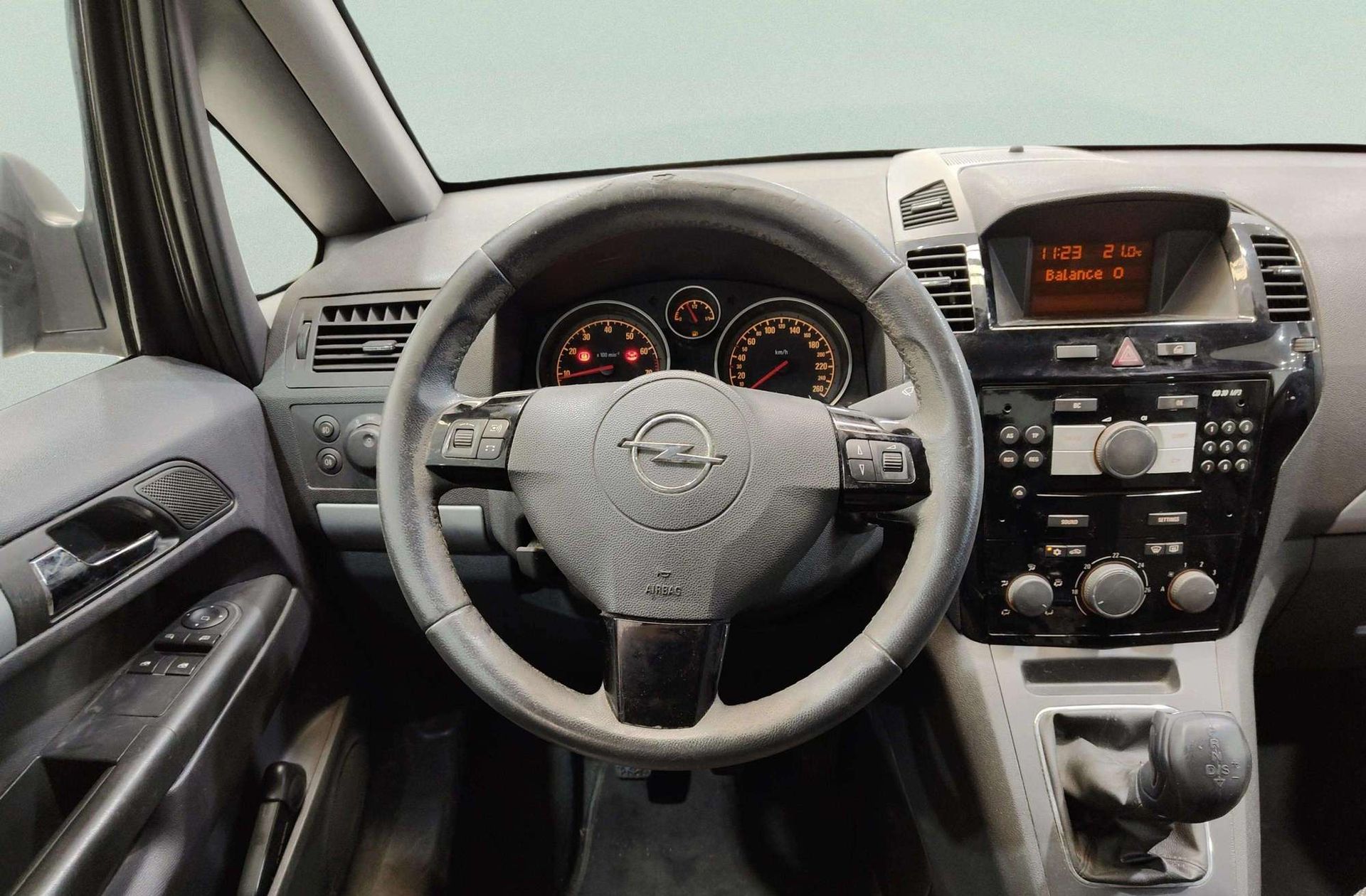 Opel Zafira 1.6 16v 111 Years 7 plazas - foto 25