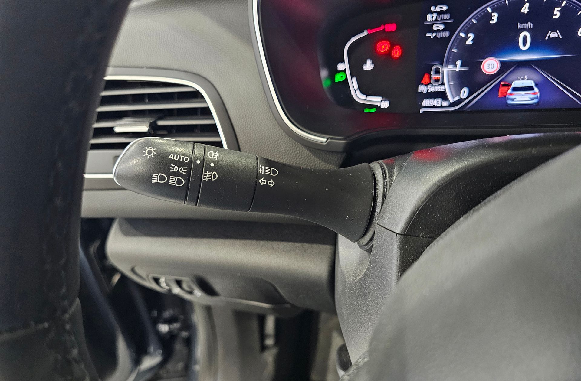 Renault Mégane Sport Tourer Techno TCe EDC GPF - foto 24