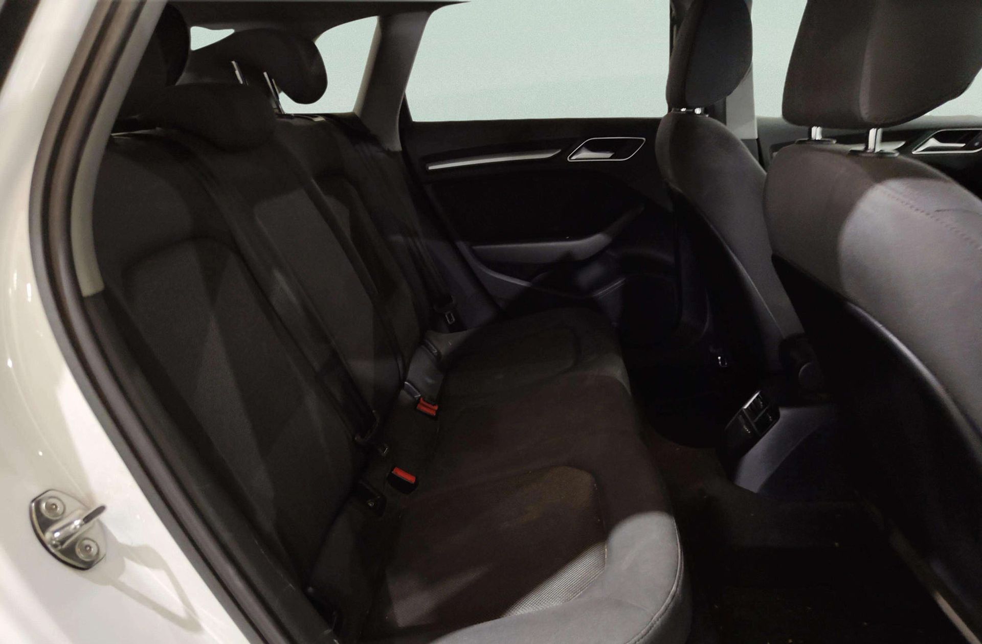 Audi A3 Sportback 1.6 TDI - foto 13