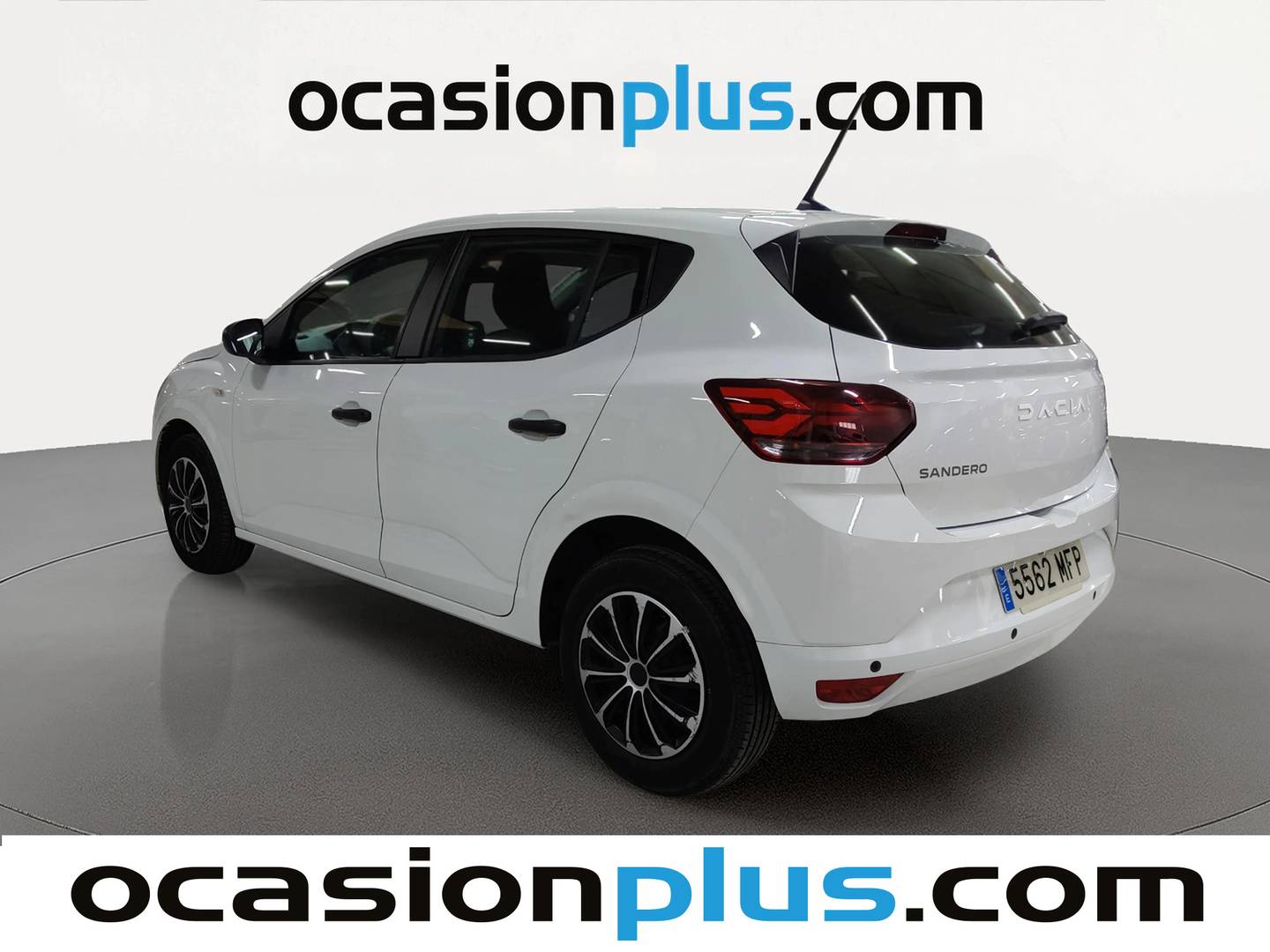 Foto trasera Dacia Sandero Dacia Sandero Essential TCe (91 CV) derecha