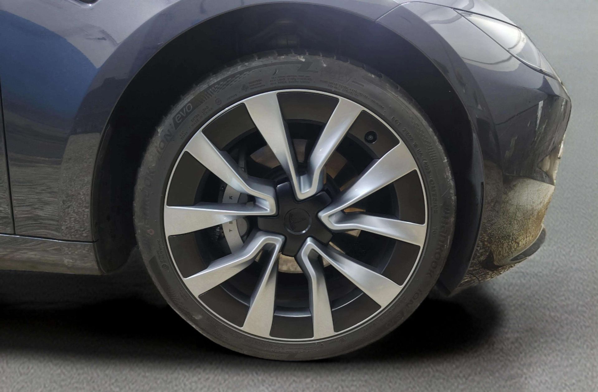 Tesla Model 3 RWD - foto 33
