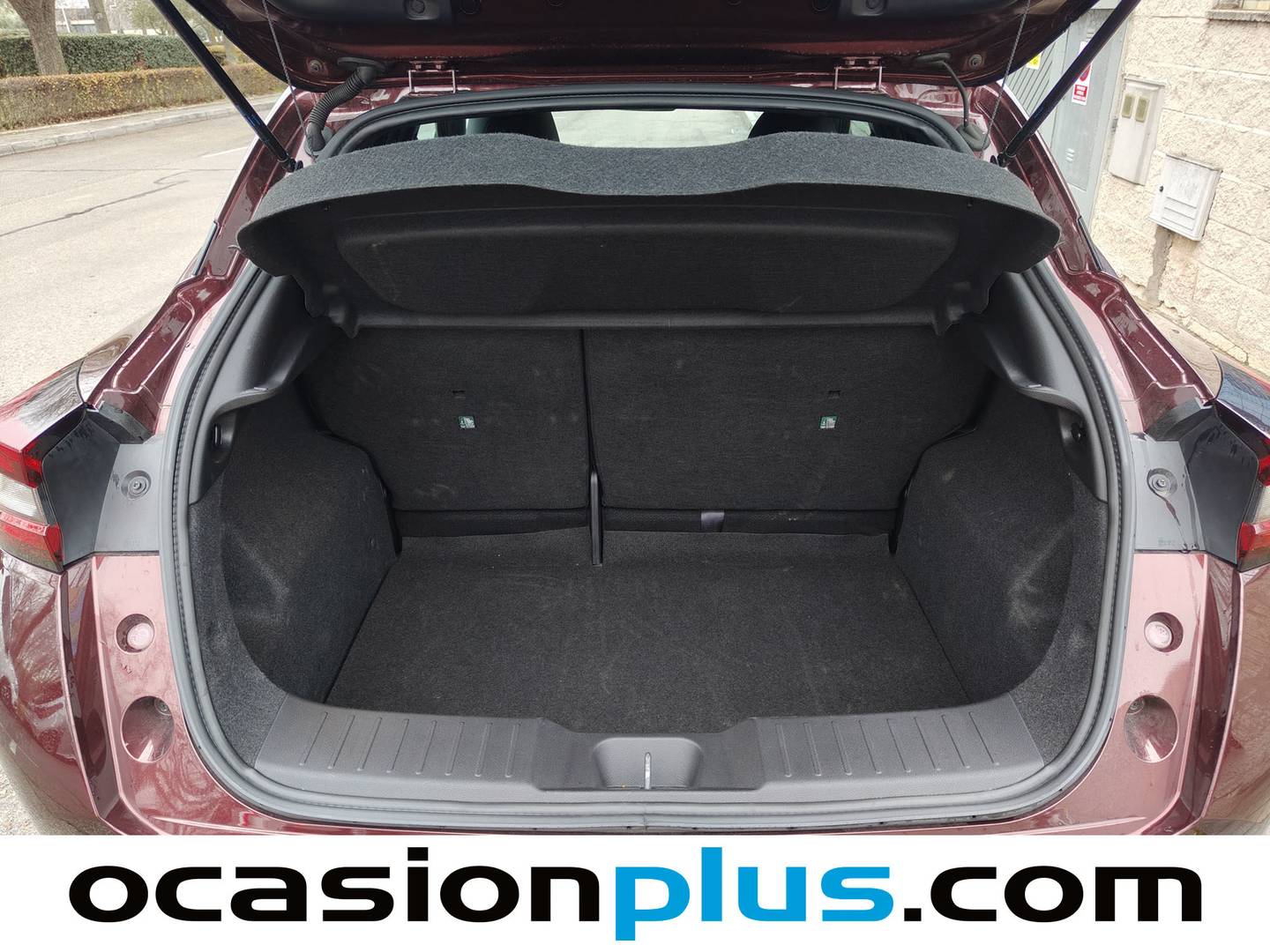 Foto Nissan JUKE Nissan Juke DIG-T N-Connecta 4x2 (114 CV)