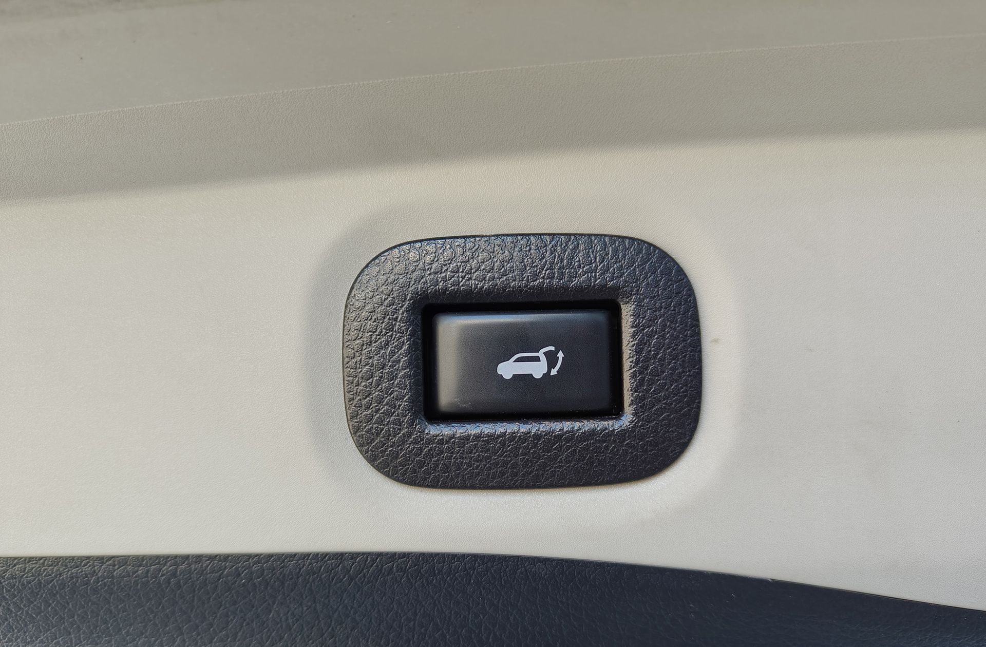 Nissan X-Trail dCi 177 Tekna 4x2 XTronic - foto 22