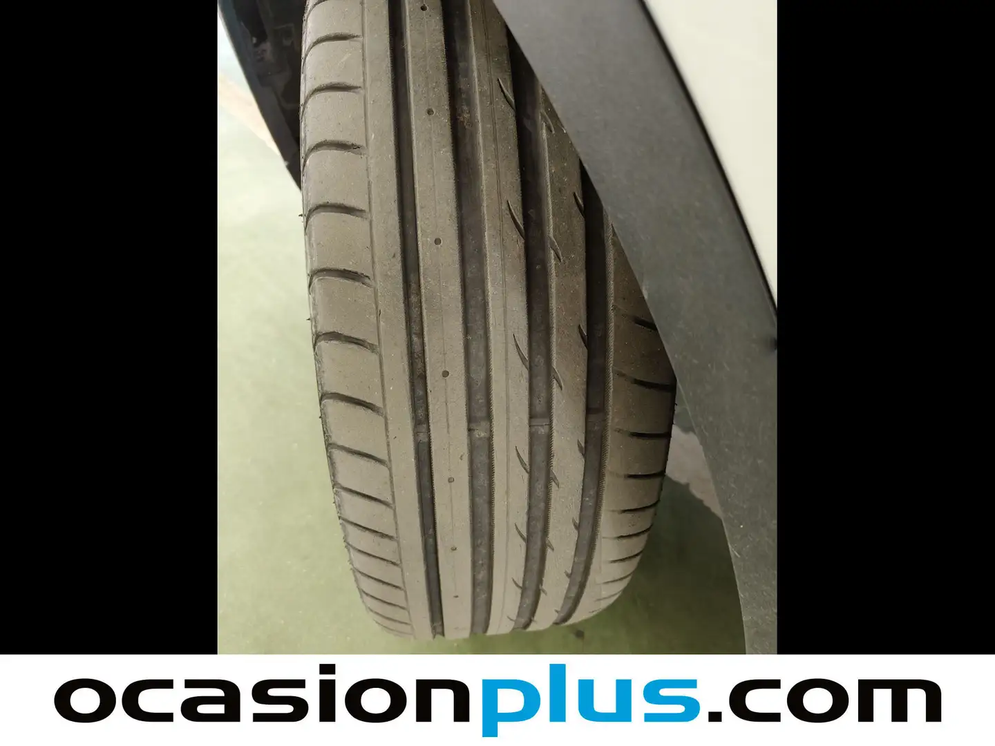 Foto Jaguar E-Pace Jaguar E-PACE 2.0P 4WD Auto (200 CV)