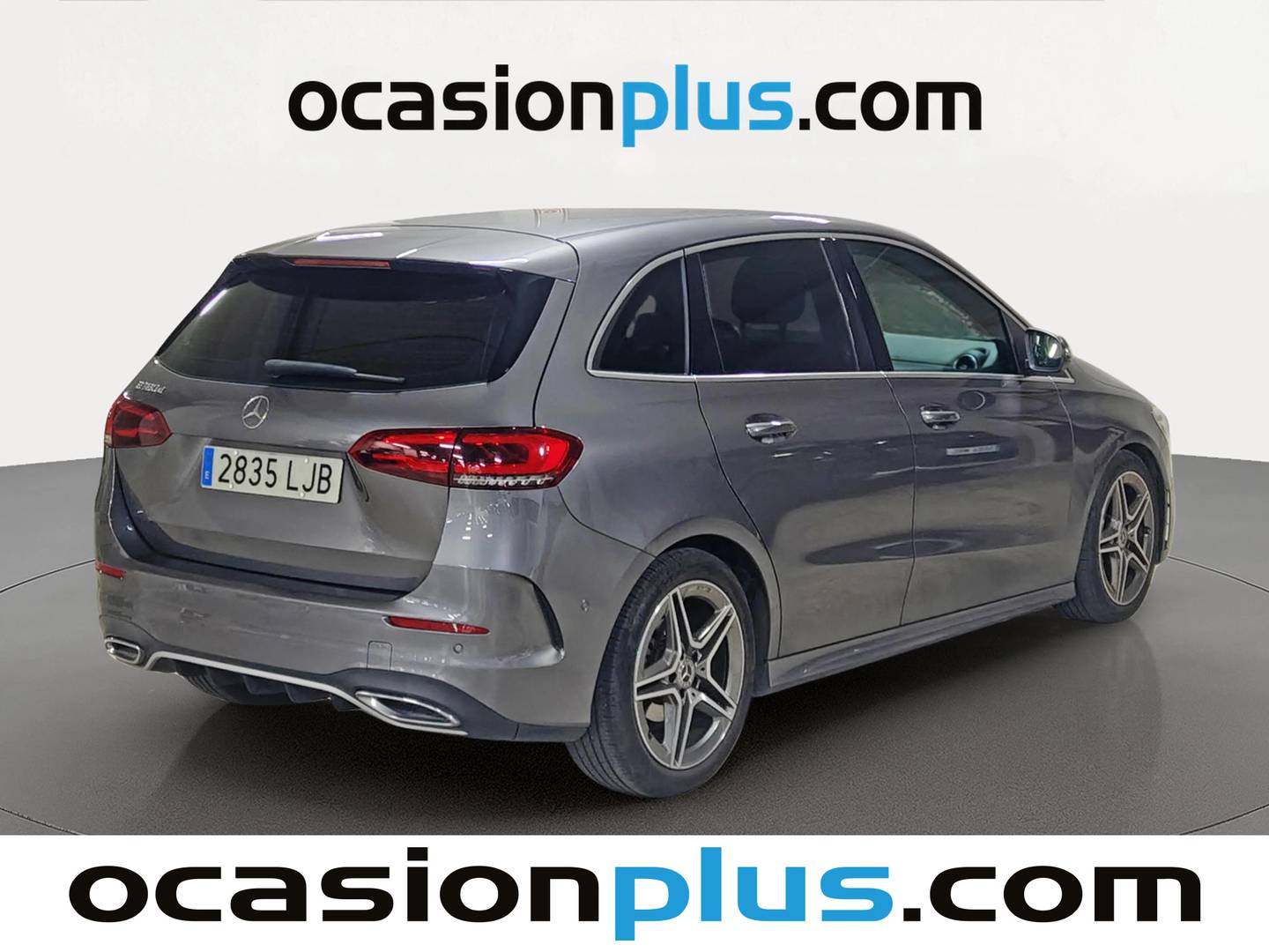 Foto trasera Mercedes Clase B Mercedes Clase B 180 d (116 CV) Pack AMG derecha