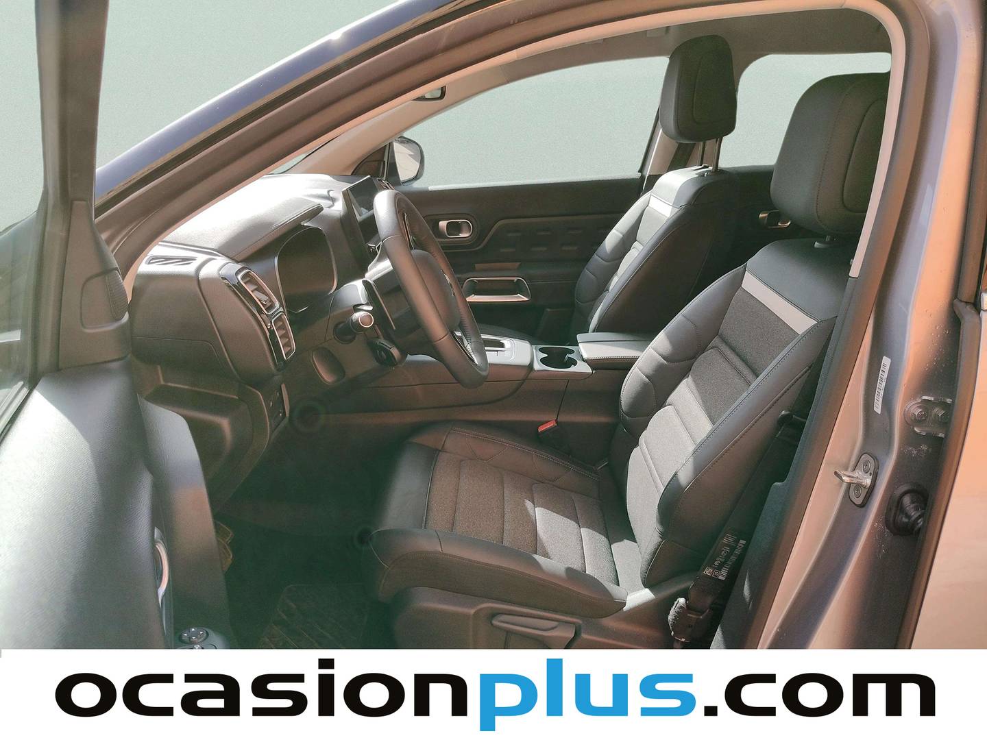 Foto asientos delanteros Citroën C5 Aircross Citroen C5 Aircross Plug-in Hybrid Max e-EAT8 (225 CV)