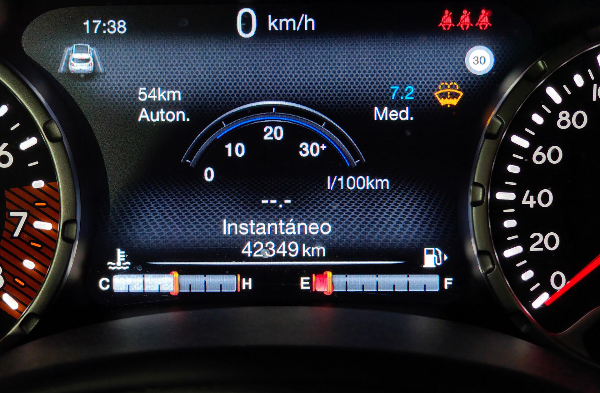Jeep Renegade 1.0G Limited 4x2 - foto 8
