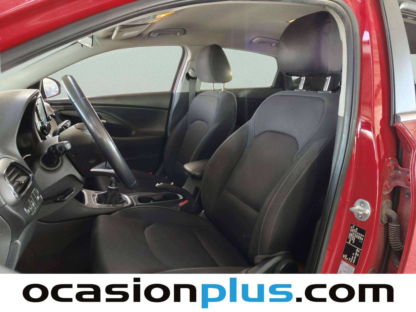 Foto asientos delanteros Hyundai i30 Hyundai i30 1.6 CRDI Tecno Fastback (136 CV)