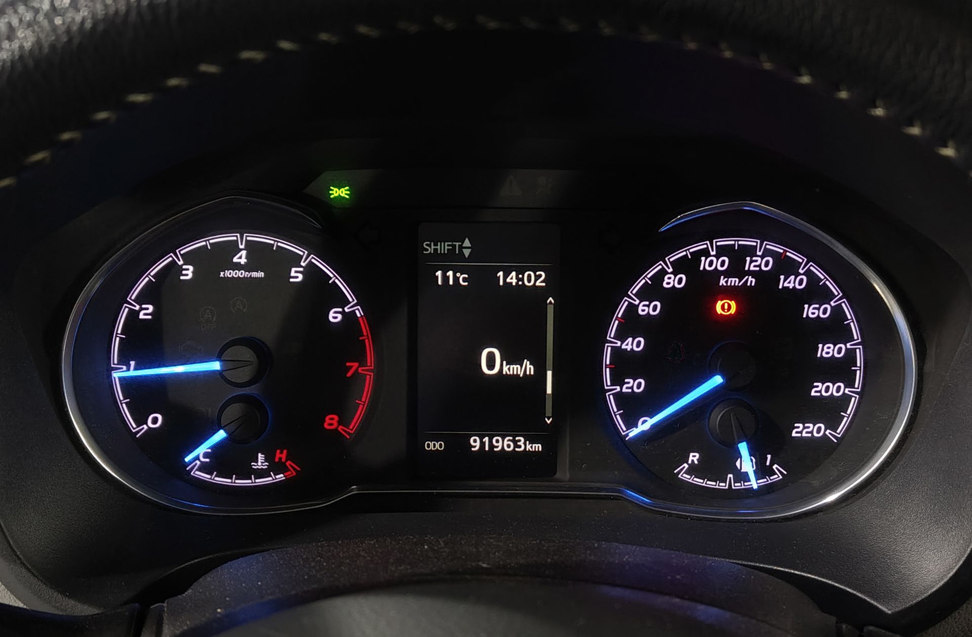 Toyota Yaris 70 Active - foto 9