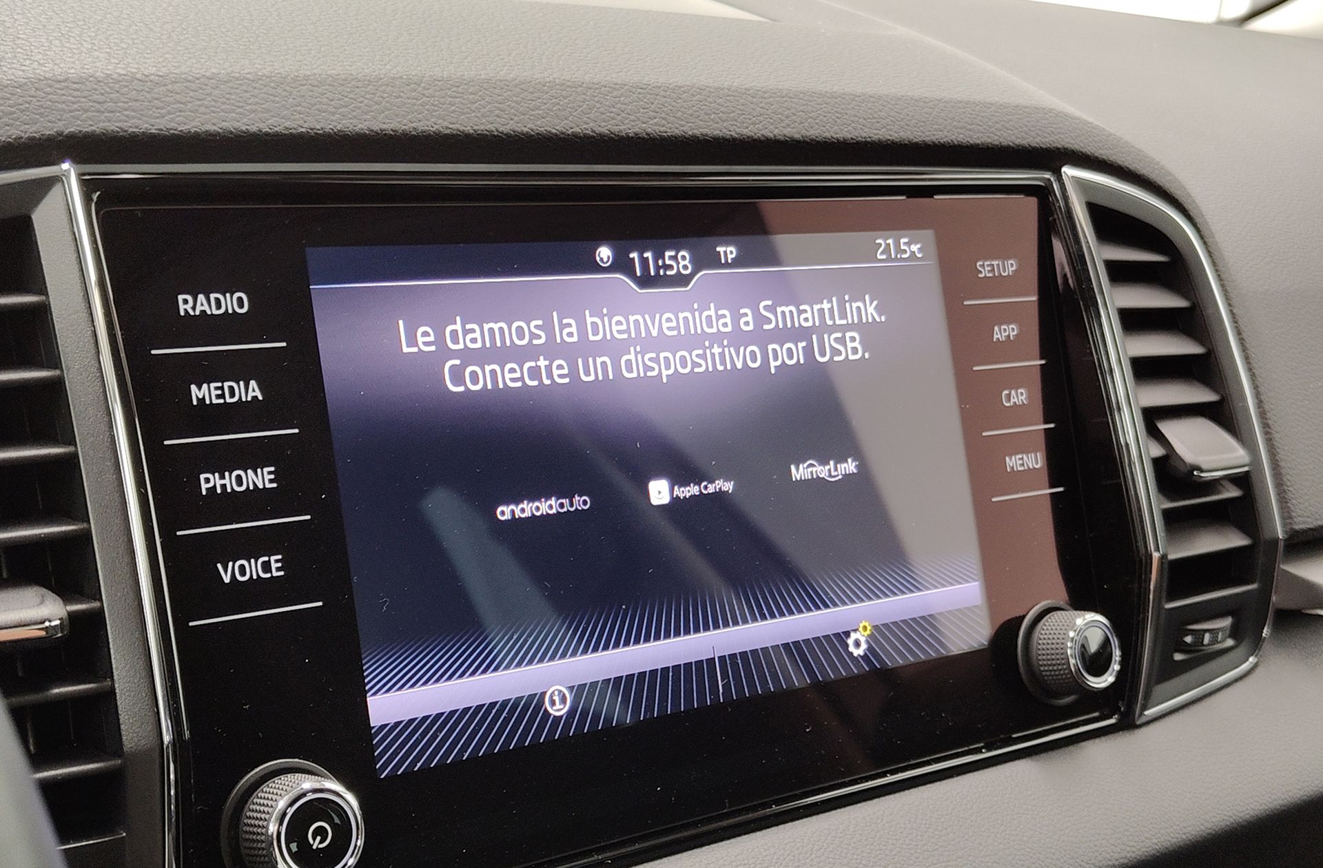 Škoda Karoq 1.5 TSI ACT Ambition DSG - foto 7