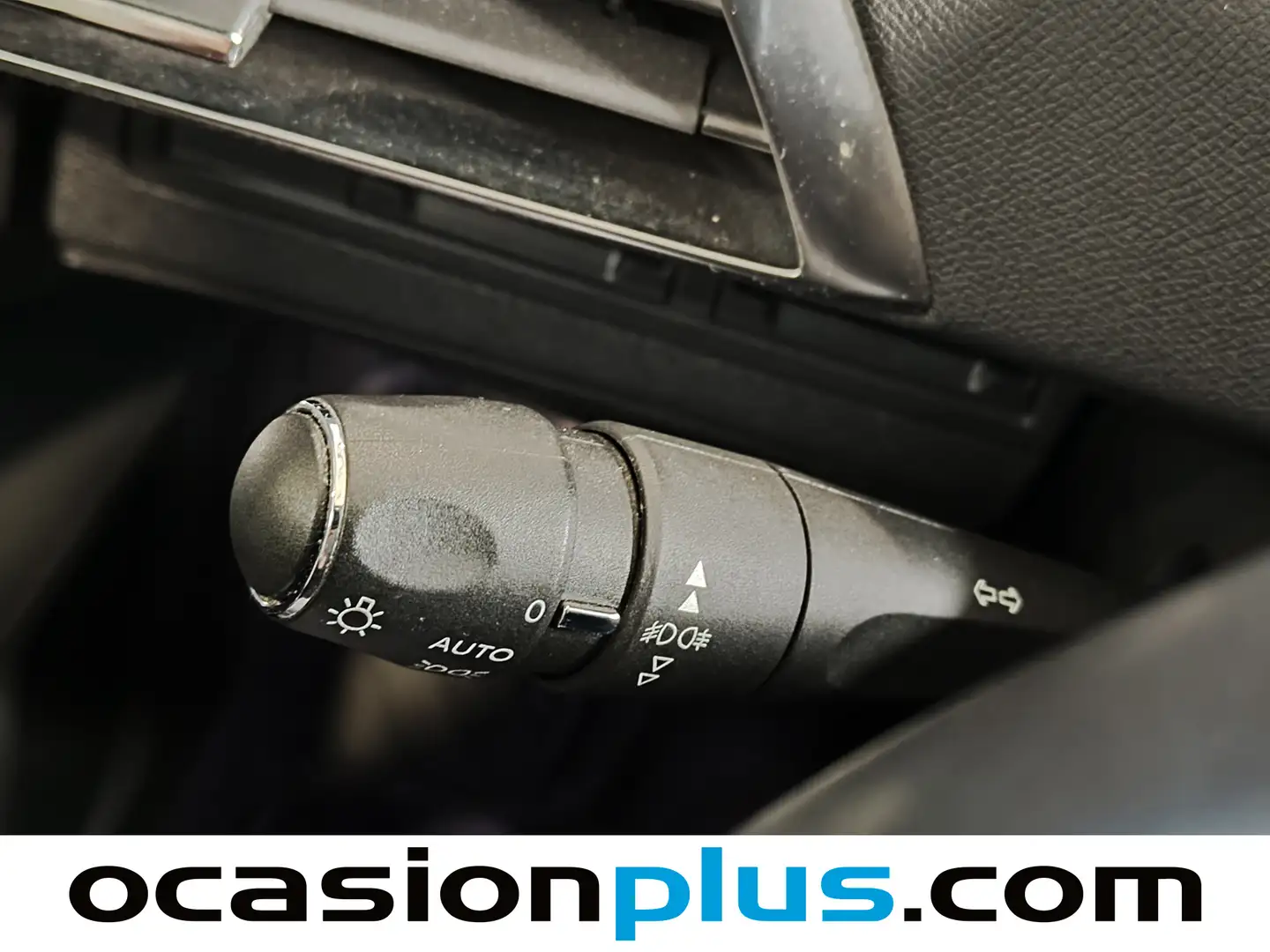 Foto Peugeot 5008 Peugeot 5008 BlueHDi 130 S&S Allure (130 CV) 7 Plazas