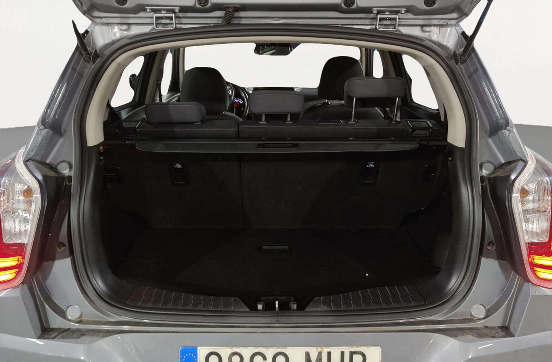 SsangYong Tivoli G12T Urban Plus - foto 15