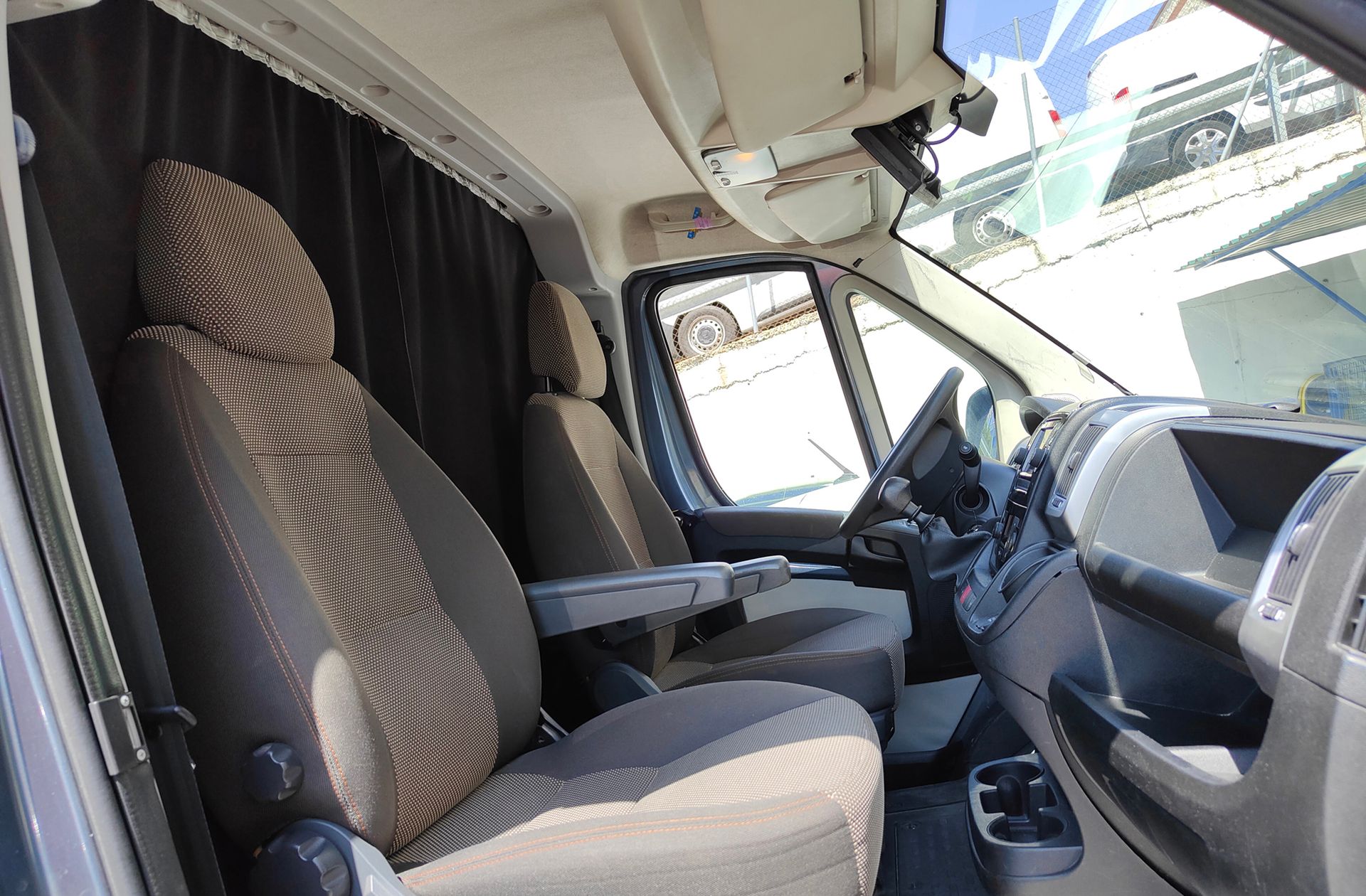 Fiat Ducato Furgon 2.0 MultiJet 33 Medio TA Camperizada 4 plazas - foto 39
