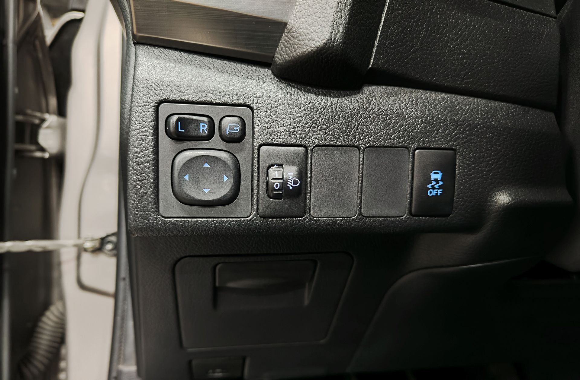 Toyota Auris 120D Active - foto 23