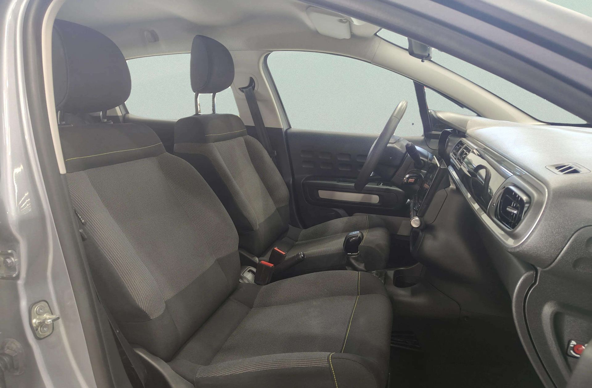 Citroën C3 PureTech 83 Plus - foto 19