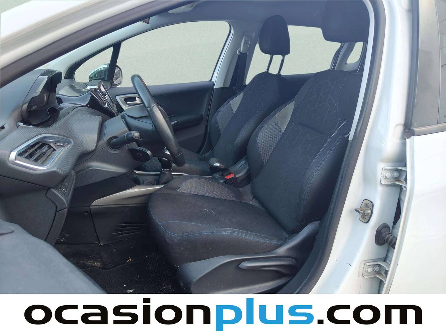 Foto asientos traseros Peugeot 2008 Peugeot 2008 PureTech 82 S&S Style (82 CV)