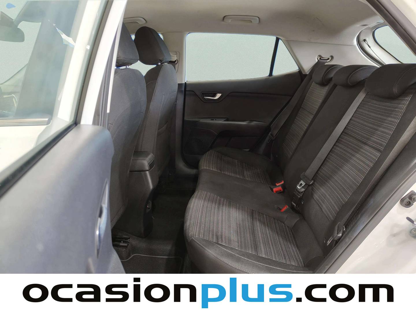 Foto asientos traseros KIA Stonic KIA Stonic 1.0 T-GDi MHEV Drive (100 CV)