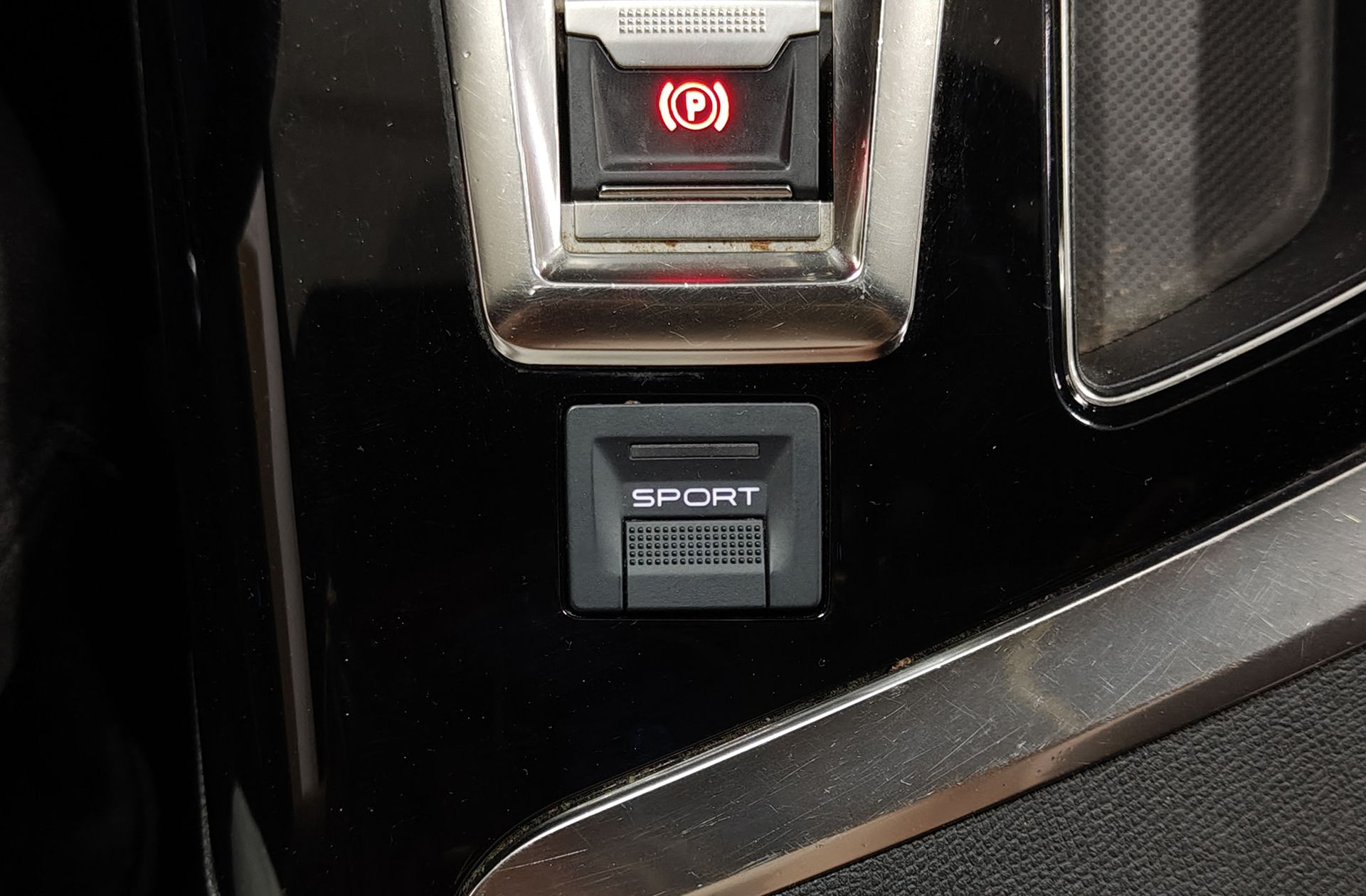 Peugeot 5008 PureTech 180 GT Line EAT8 7 plazas - foto 15