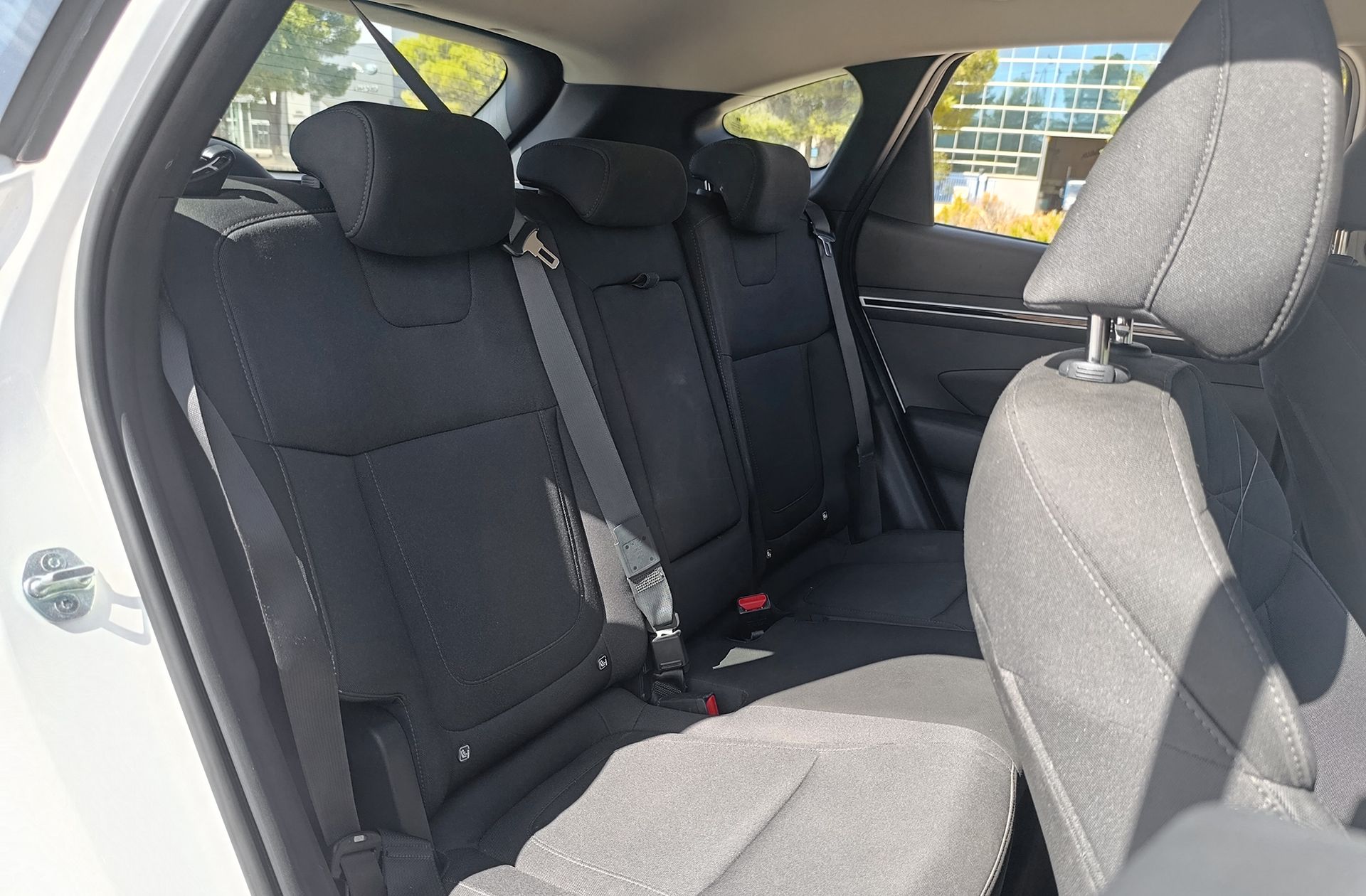Hyundai Tucson 1.6 T-GDi Maxx - foto 17