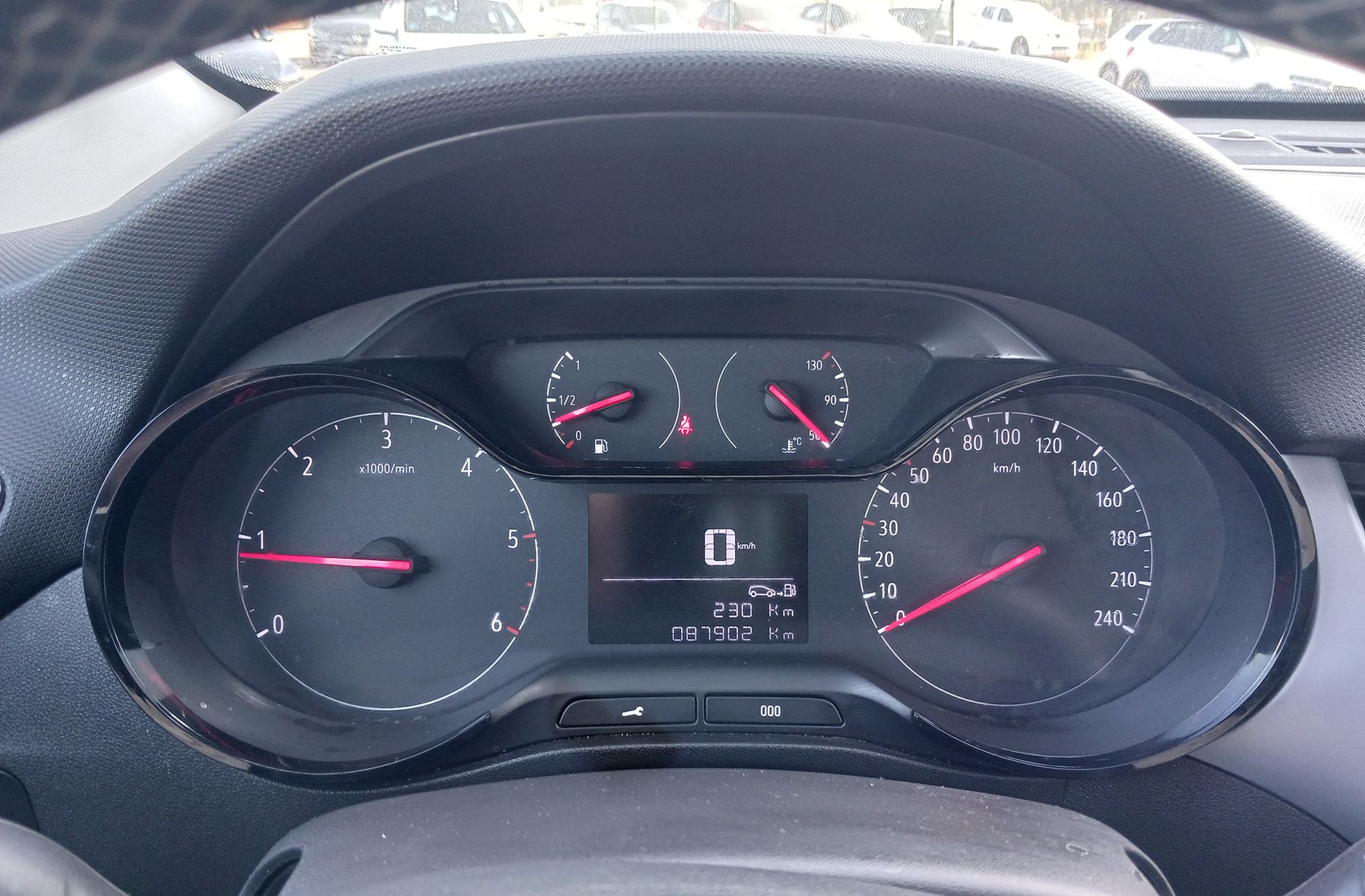 Opel Crossland 1.6 Turbo Selective - foto 17