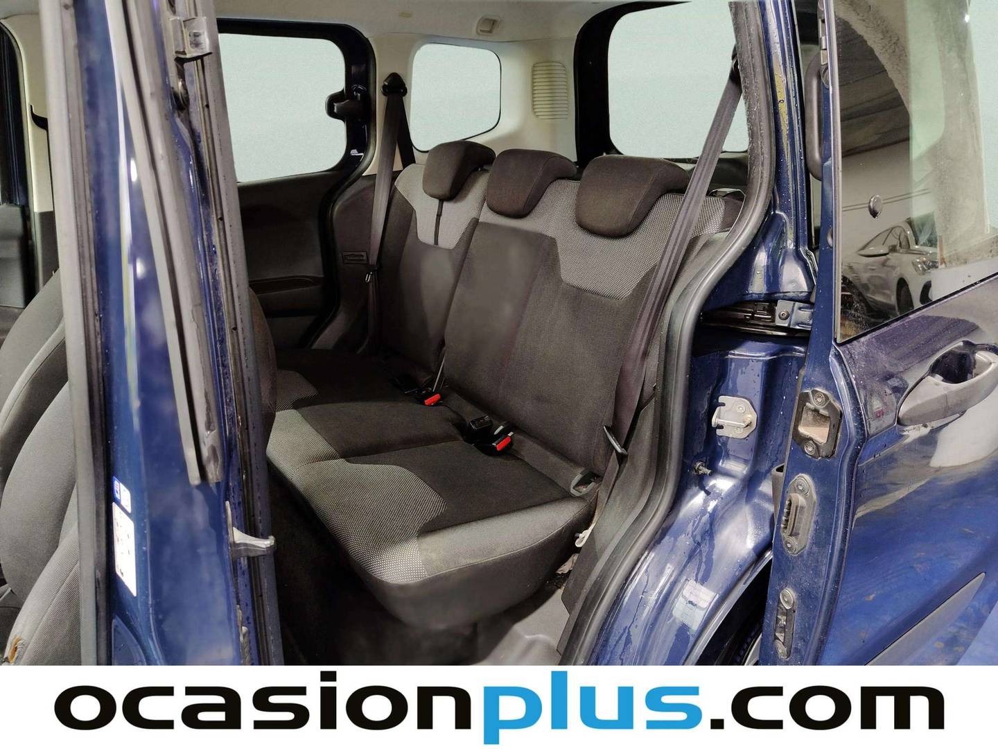 Foto asientos traseros Ford Tourneo Courier Ford Tourneo Courier 1.0 EcoBoost Ambiente (100 CV)
