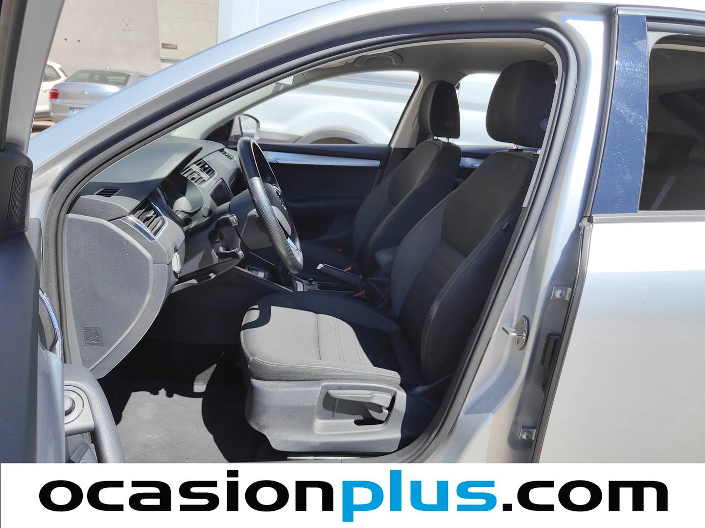 Foto asientos delanteros Skoda Octavia Skoda Octavia 1.4 TSI CNG Like (110 CV)