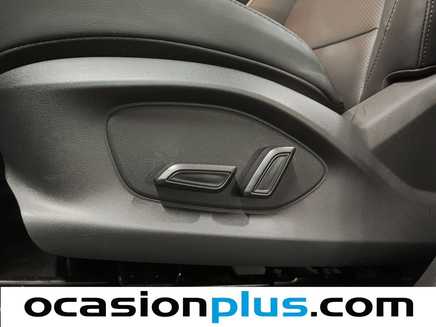 Acabados MG ZS MG ZS 1.5 Hybrid+ Luxury (197 CV)