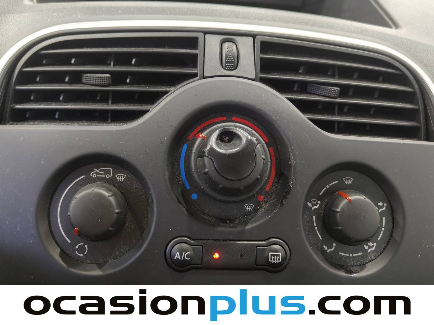 Equipamiento del Renault Kangoo Combi Renault Kangoo Combi Limited M1 Blue dCi (95 CV)