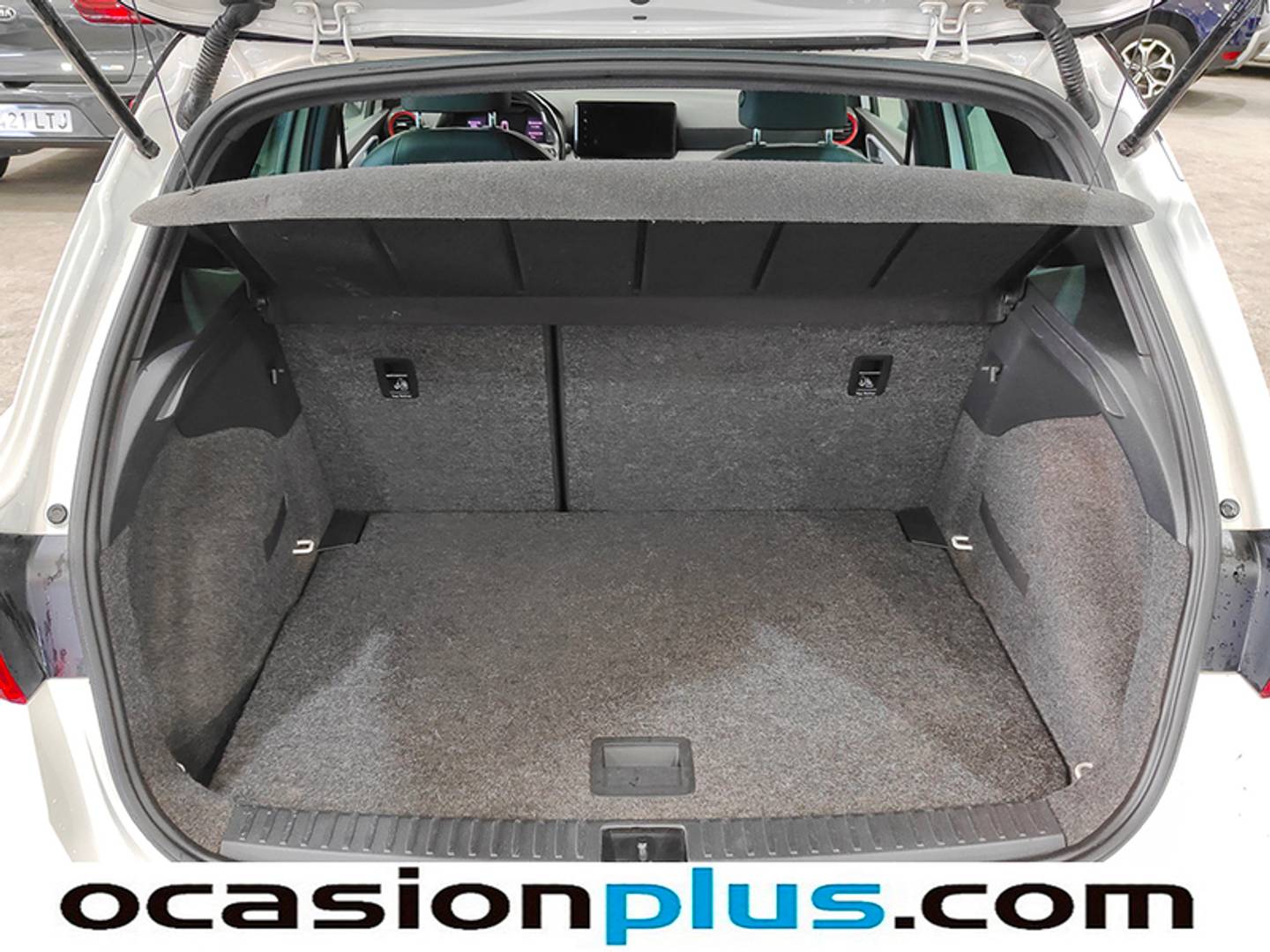 Foto Seat Arona SEAT Arona 1.5 TSI FR Plus DSG (150 CV)