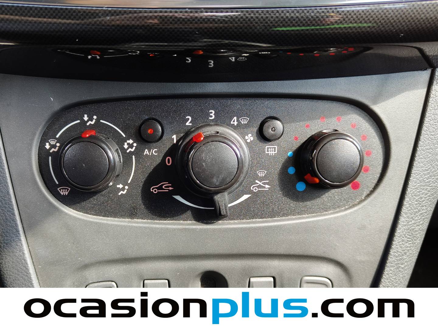 Equipamiento del Dacia Sandero Dacia Sandero Ambiance 1.0 (73 CV)