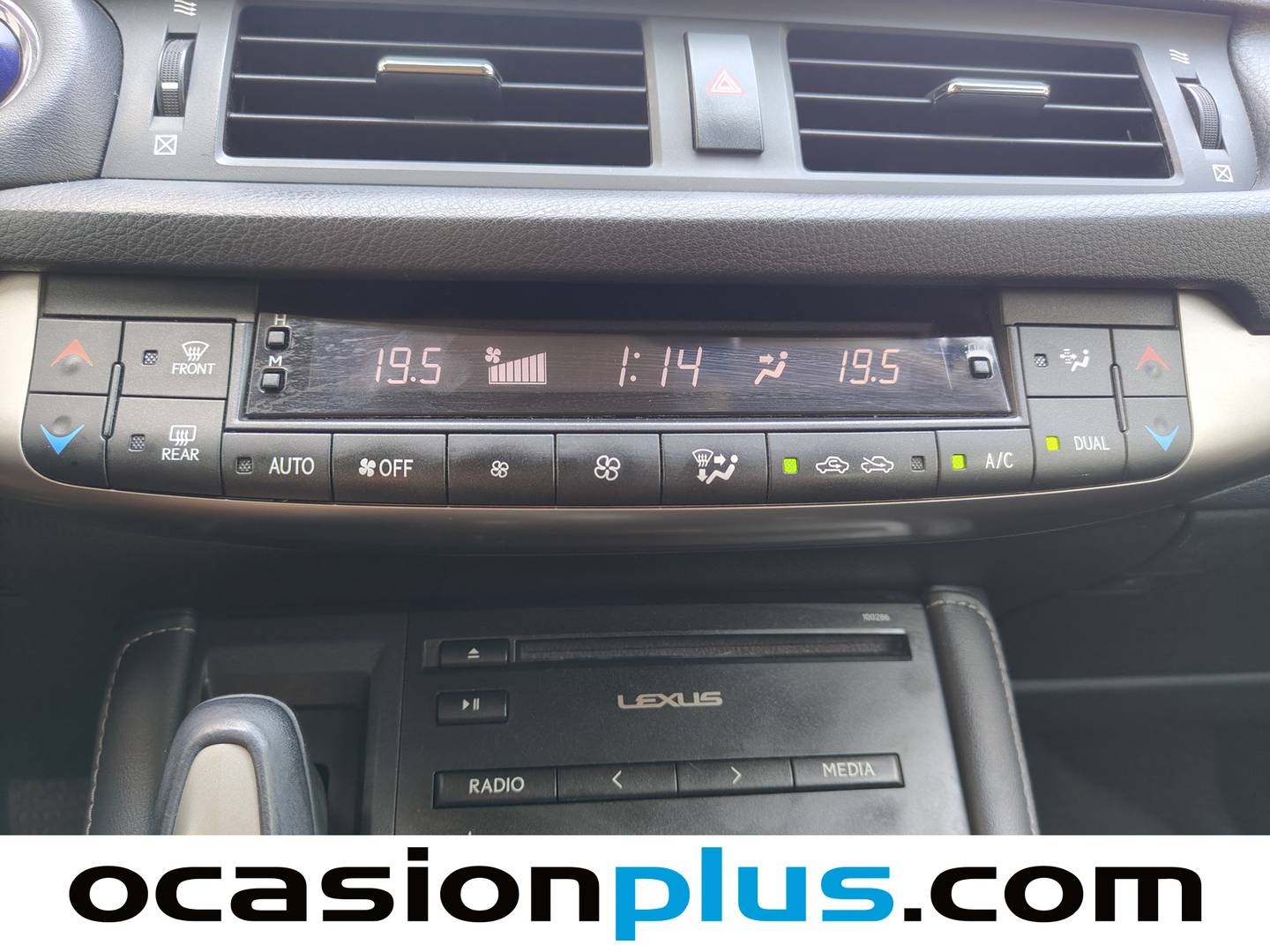 Foto Lexus CT Lexus CT 200h Executive Tecno (136 CV)