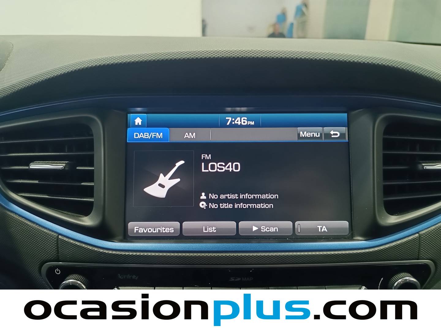 Foto Hyundai IONIQ Hyundai Ioniq 1.6 GDI HEV Tecno DCT (141 CV)