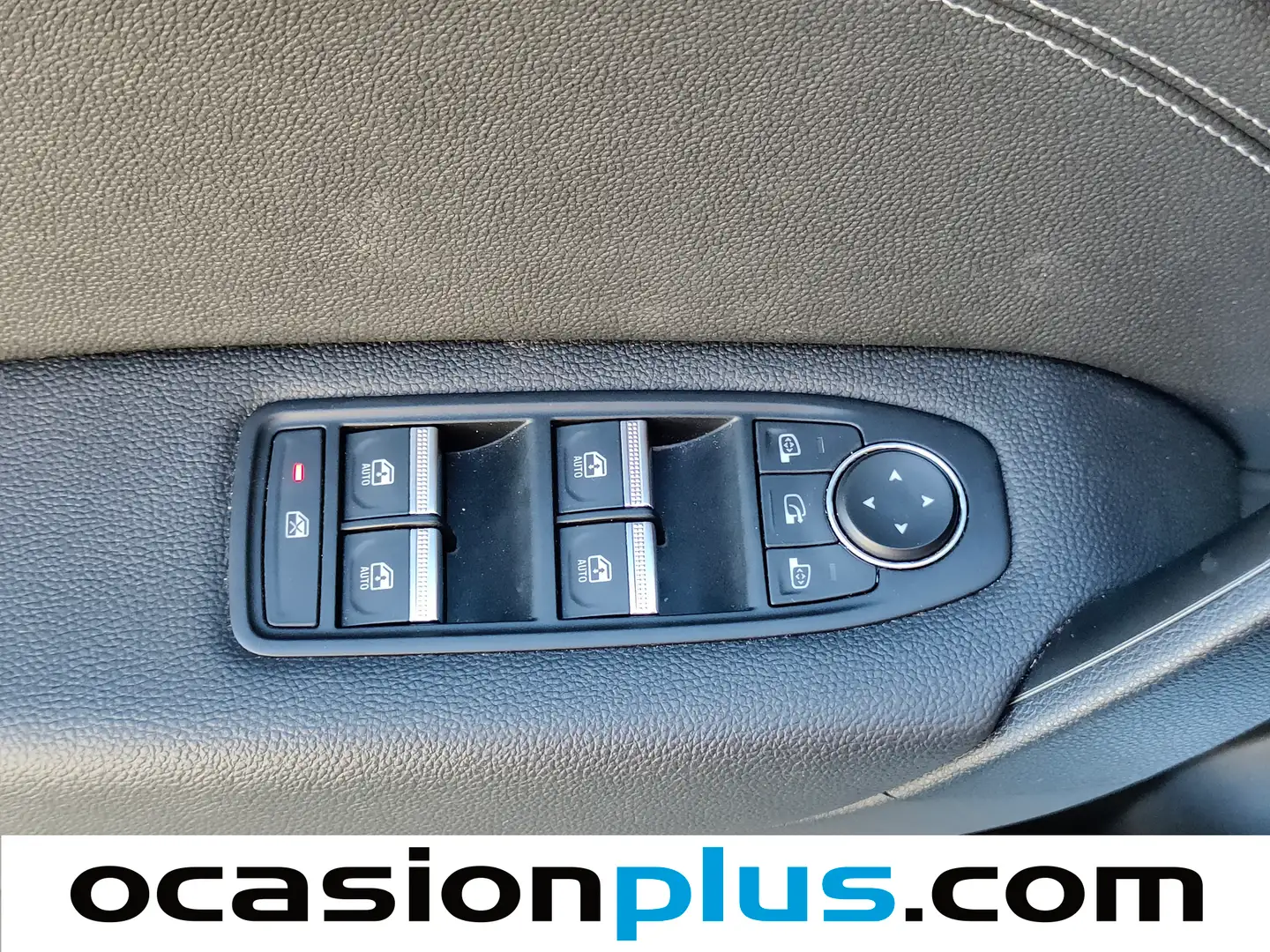 Foto Mitsubishi ASX Mitsubishi ASX 160 PHEV Kaiteki (159 CV)