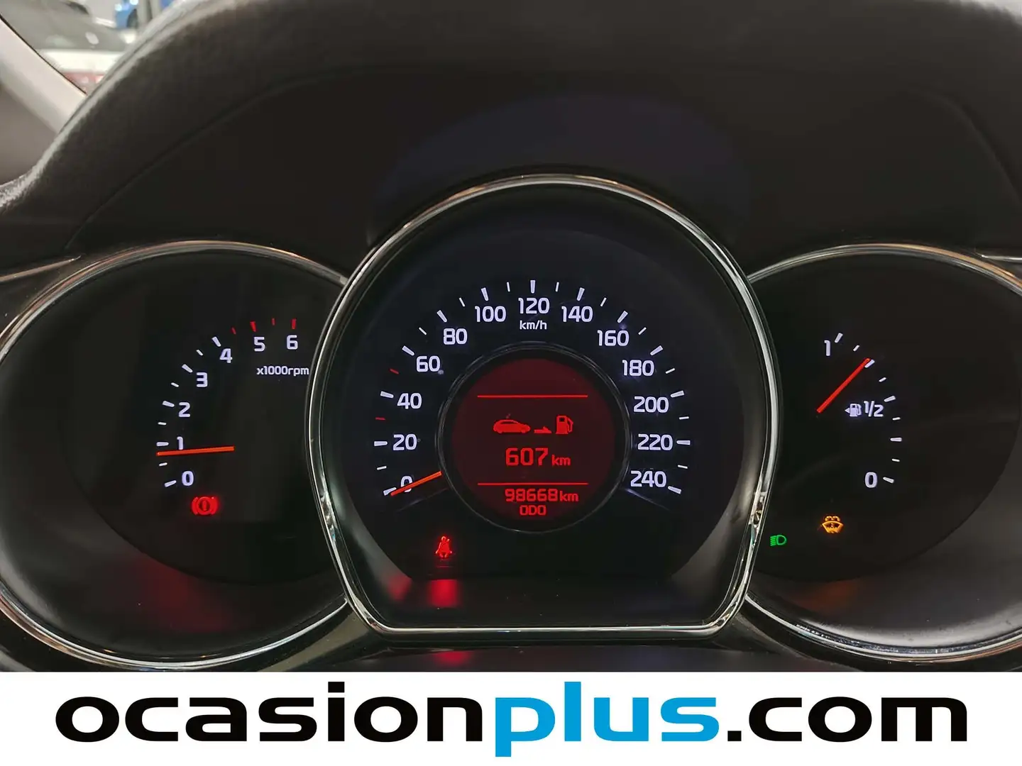 Foto KIA Ceed Kia Ceed 1.6 CRDi VGT x-Tech17 (136 CV)