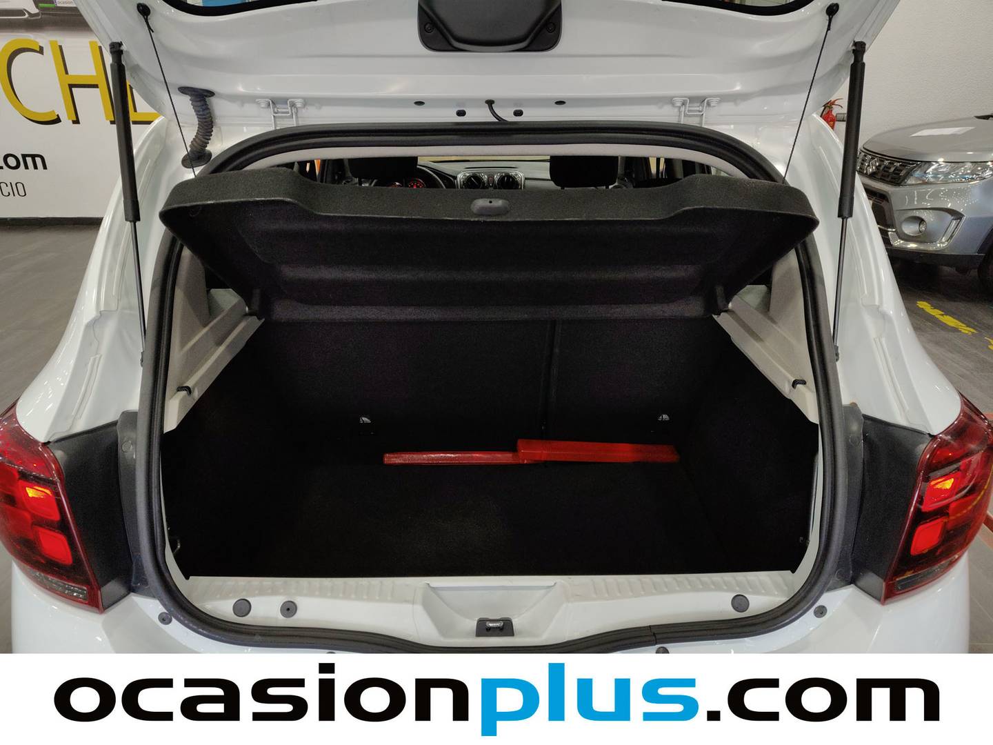 Dacia Sandero Dacia Sandero Essential 1.0 (73 CV) de ocasión