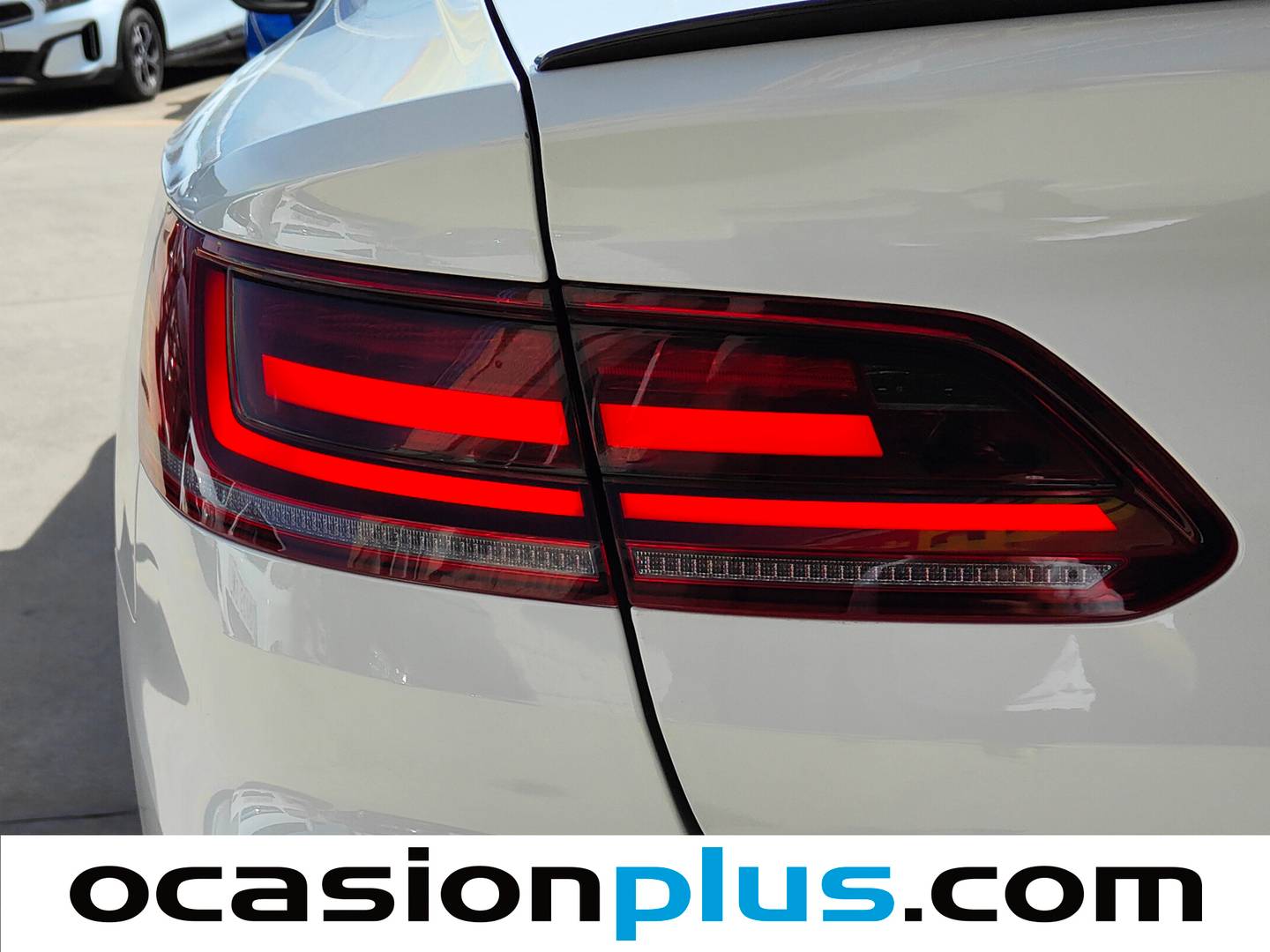Volkswagen Arteon Volkswagen Arteon R-Line 2.0 TDI (150 CV) DSG al mejor precio