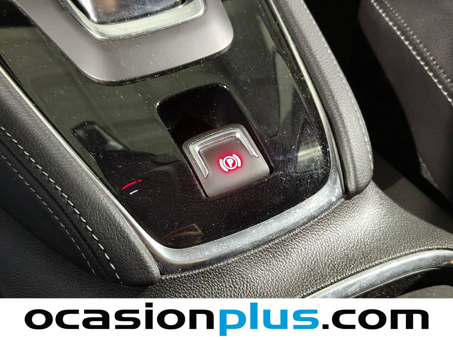 Foto Opel Grandland X PHEV Opel Grandland X 1.6 Turbo PHEV Ultimate 4x2 Auto (224 CV)