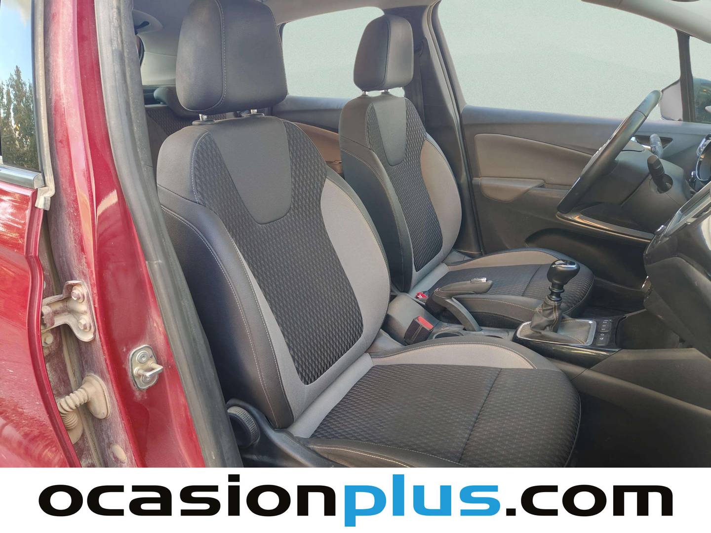 Foto Opel Crossland X Opel Crossland X 1.2 Innovation (130 CV)