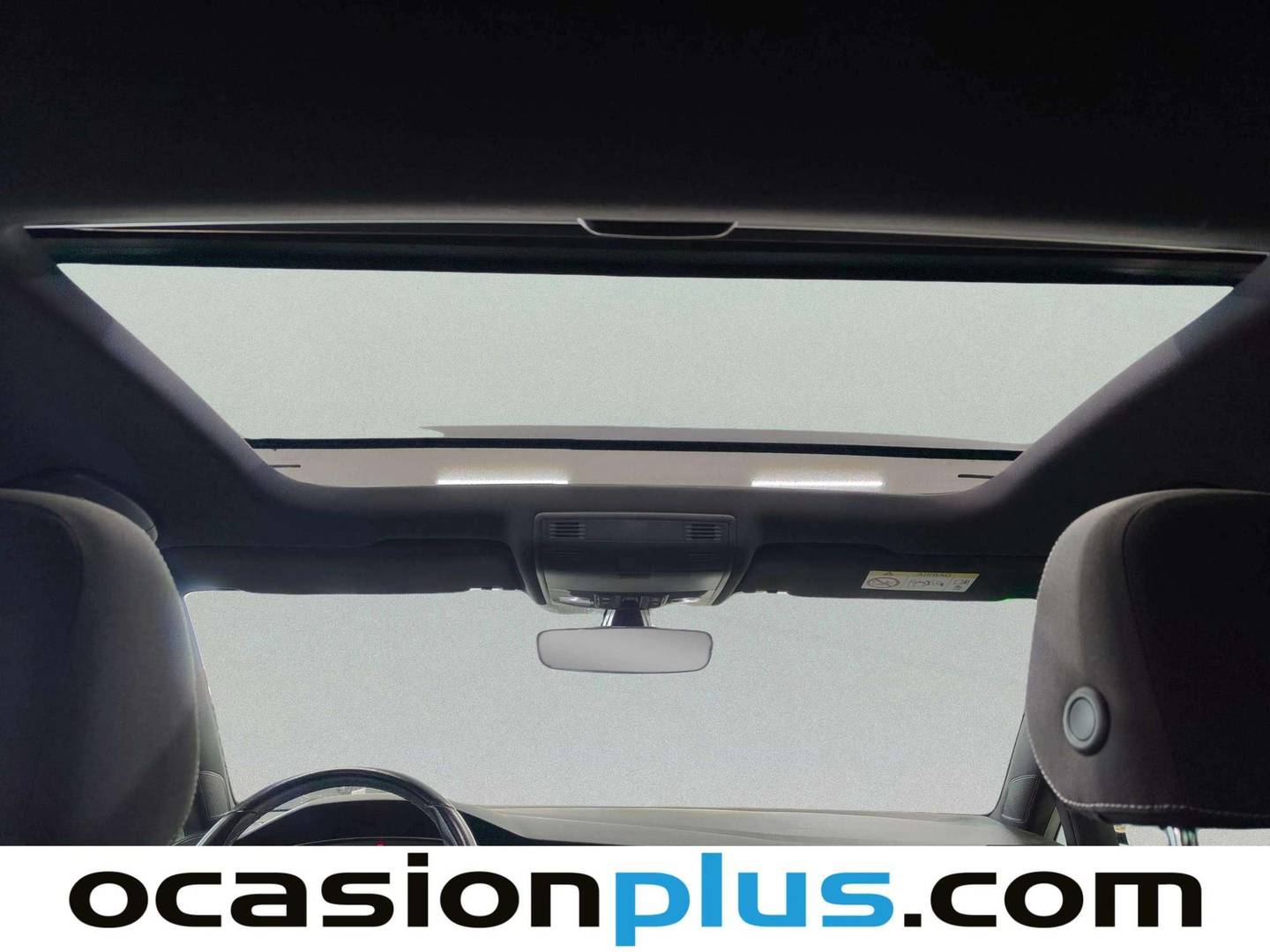 Extras y acabados del Volkswagen Golf Volkswagen Golf Sport 2.0 TDI (150 CV) Pack R Line