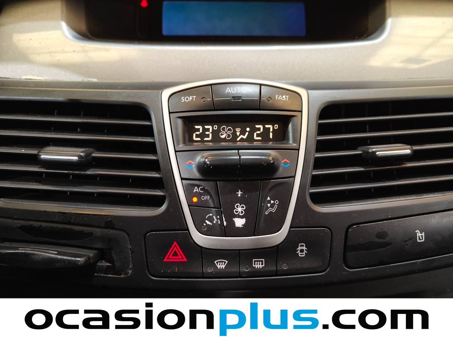 Equipamiento del Renault Laguna Renault Laguna 1.5 dCi Emotion (110 CV)