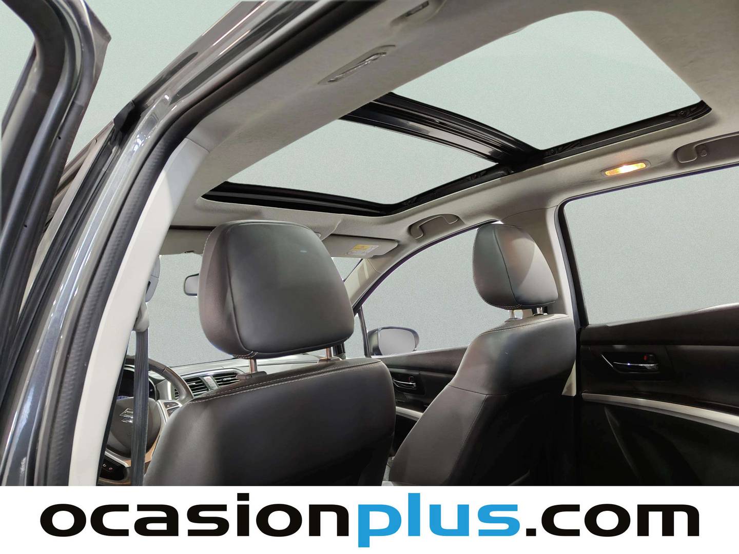 Equipamiento del Suzuki SX4 S-Cross Suzuki SX4 S-Cross 1.0 DITC GLX (111 CV)