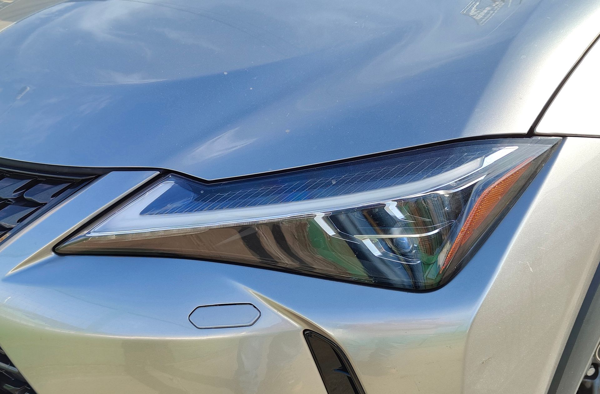 Lexus UX 250h Luxury - foto 17