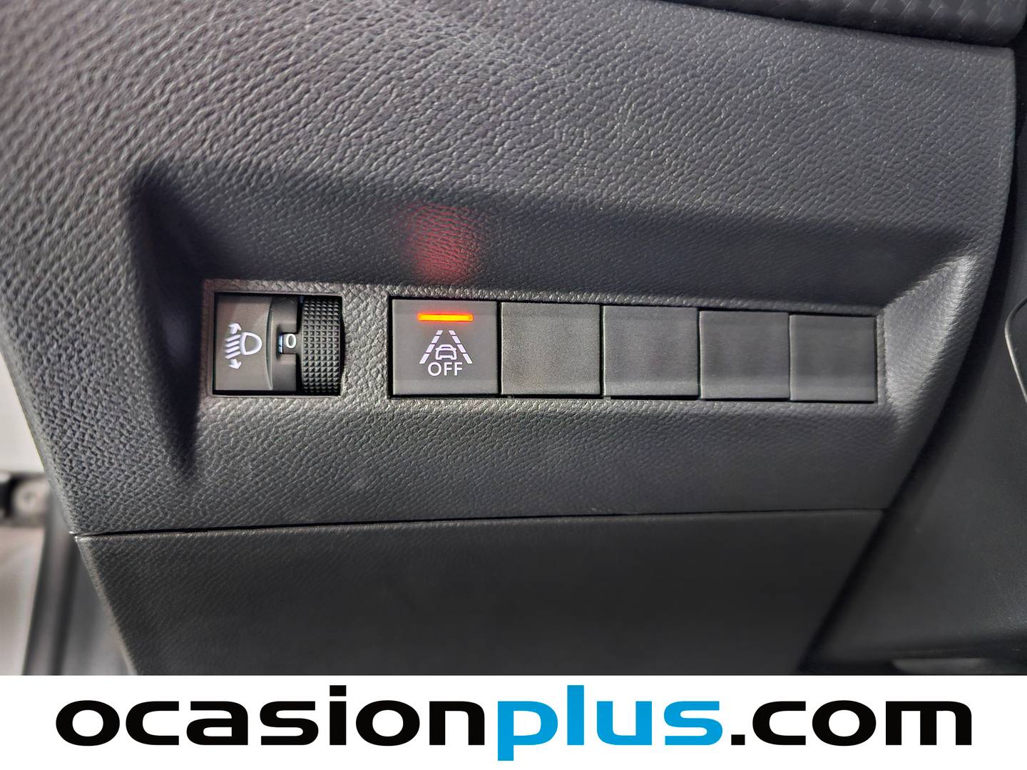 Foto Peugeot 208 Peugeot 208 BlueHDi 100 Allure (100 CV)