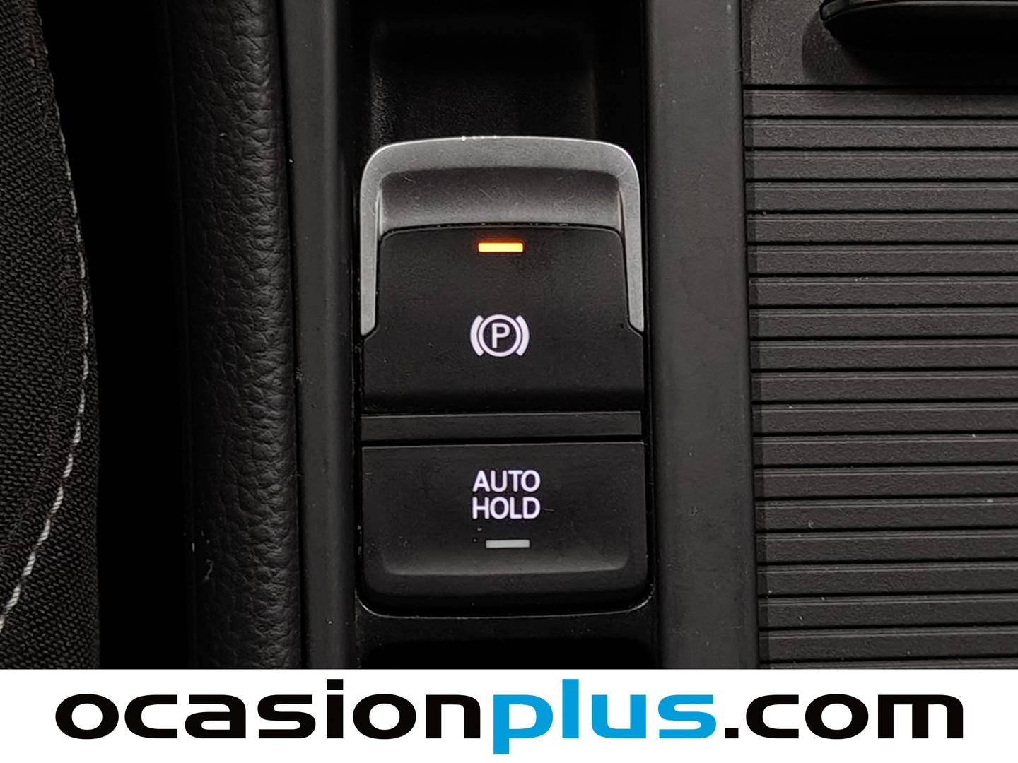 Extras y acabados del Volkswagen Golf Volkswagen Golf Business 1.6 TDI BMT (110 CV) DSG