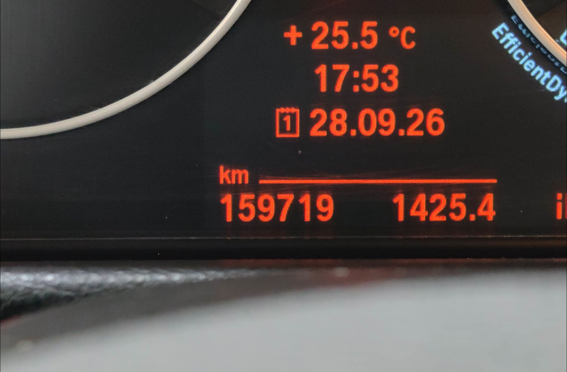 BMW Serie 3 318d Touring - foto 9