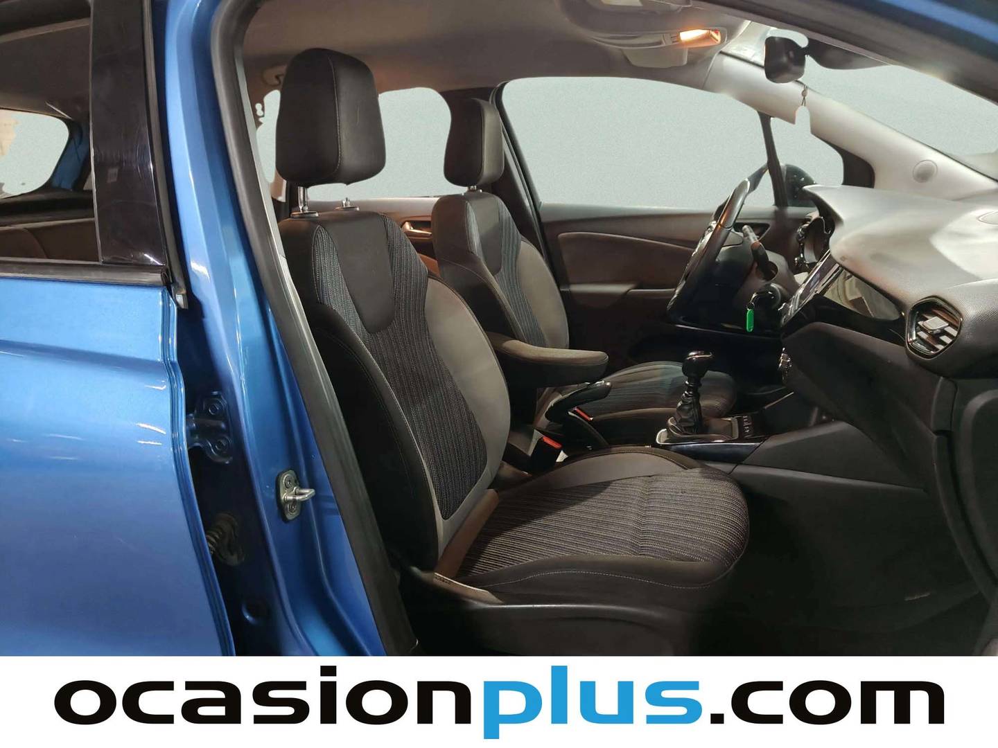 Foto Opel Crossland X Opel Crossland X 1.2 S&S Design Line 120 Aniversario (110 CV)