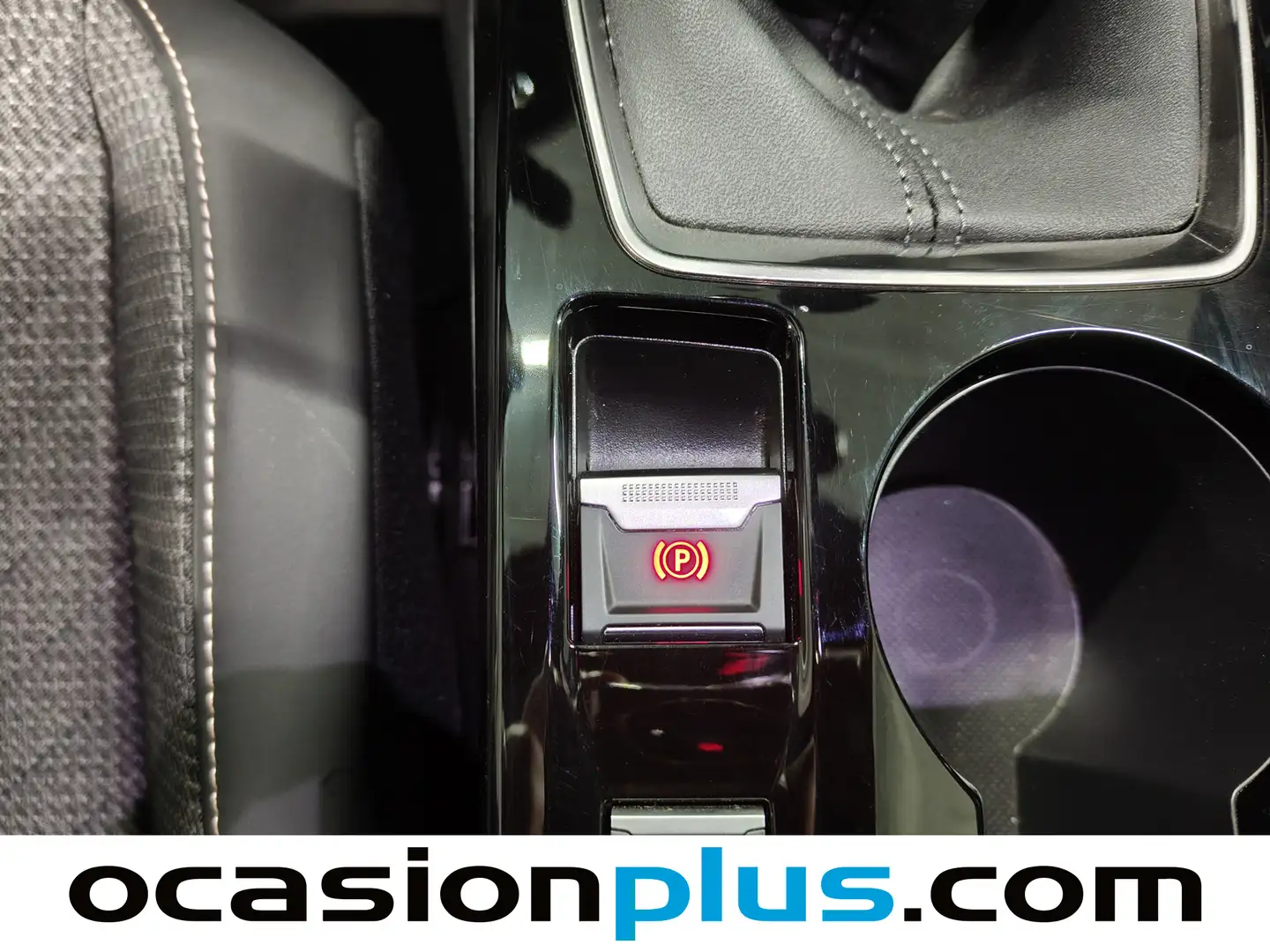 Foto Peugeot 2008 Peugeot 2008 PureTech 100 S&S Allure (100 CV)